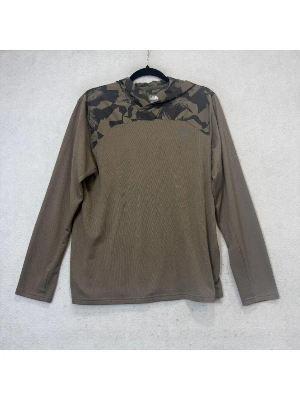 The North Face Hoodie Shirt Mens Medium Brown FlashDry Camo Long Sleeve Hiking